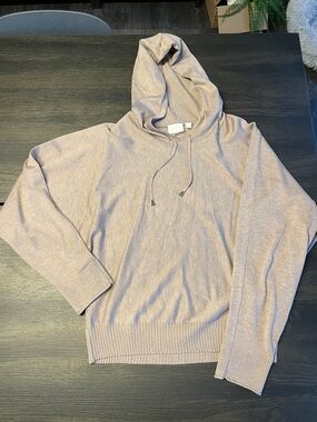 Cyrus Women's Hooded Sweater in Light Taupe